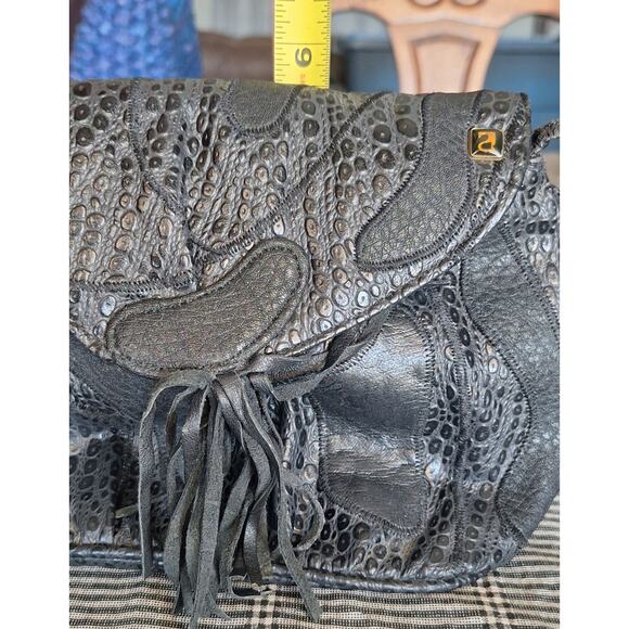 80s NAS Alentino- black tassel shoulder bag excellent vintage condition! 8" x 7" - Picture 7 of 8